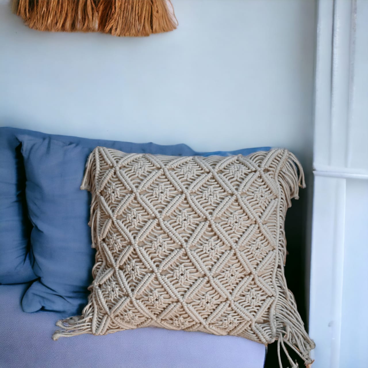 Macrame pillow 